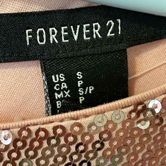 Forever 21 rose gold sequin dress, size small - Picture 2 of 6